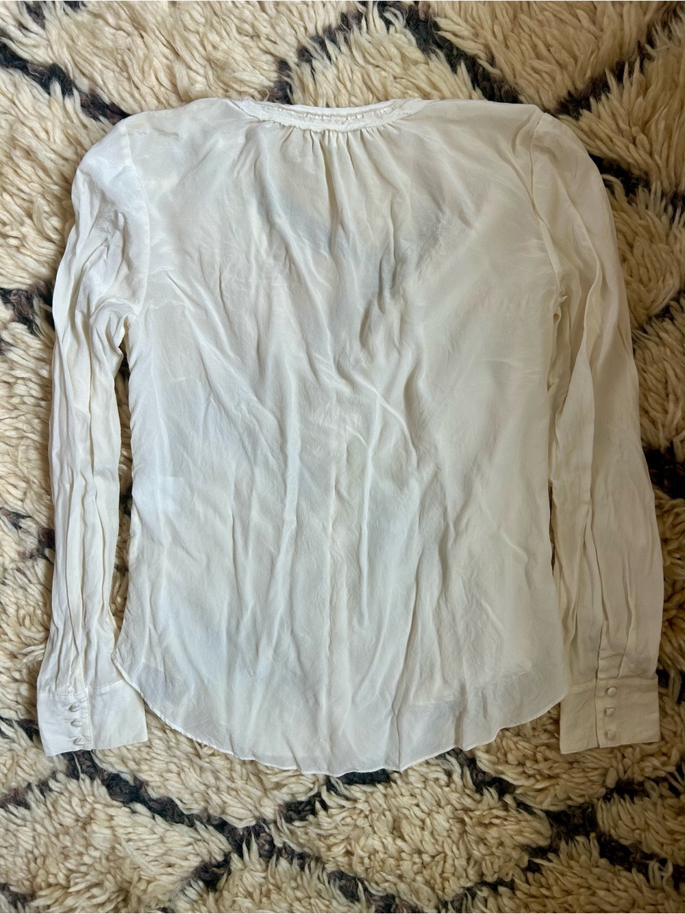 Veronica Beard 100% Silk Blouse, White V-Neck Button Front - Picture 7 of 8